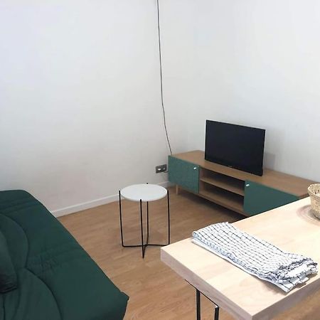 Studio Confortable Pres De Paris Apartment Villejuif Exterior foto