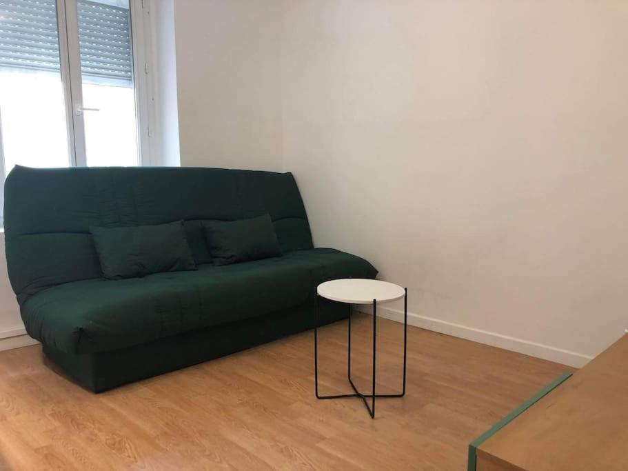 Studio Confortable Pres De Paris Apartment Villejuif Exterior foto